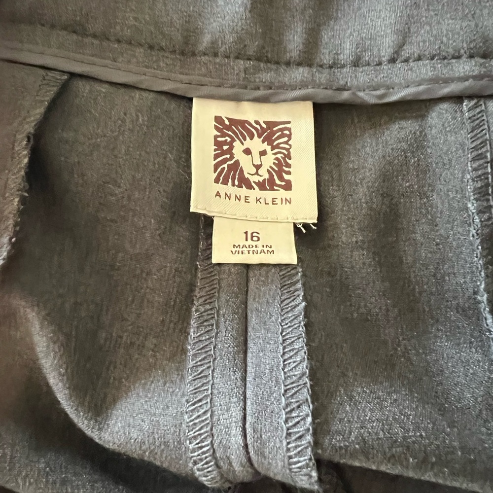 Anne Klein slacks - grey - 16